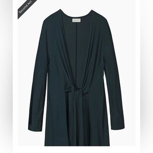 MM LaFleur The Graham Kimono, black. Size M